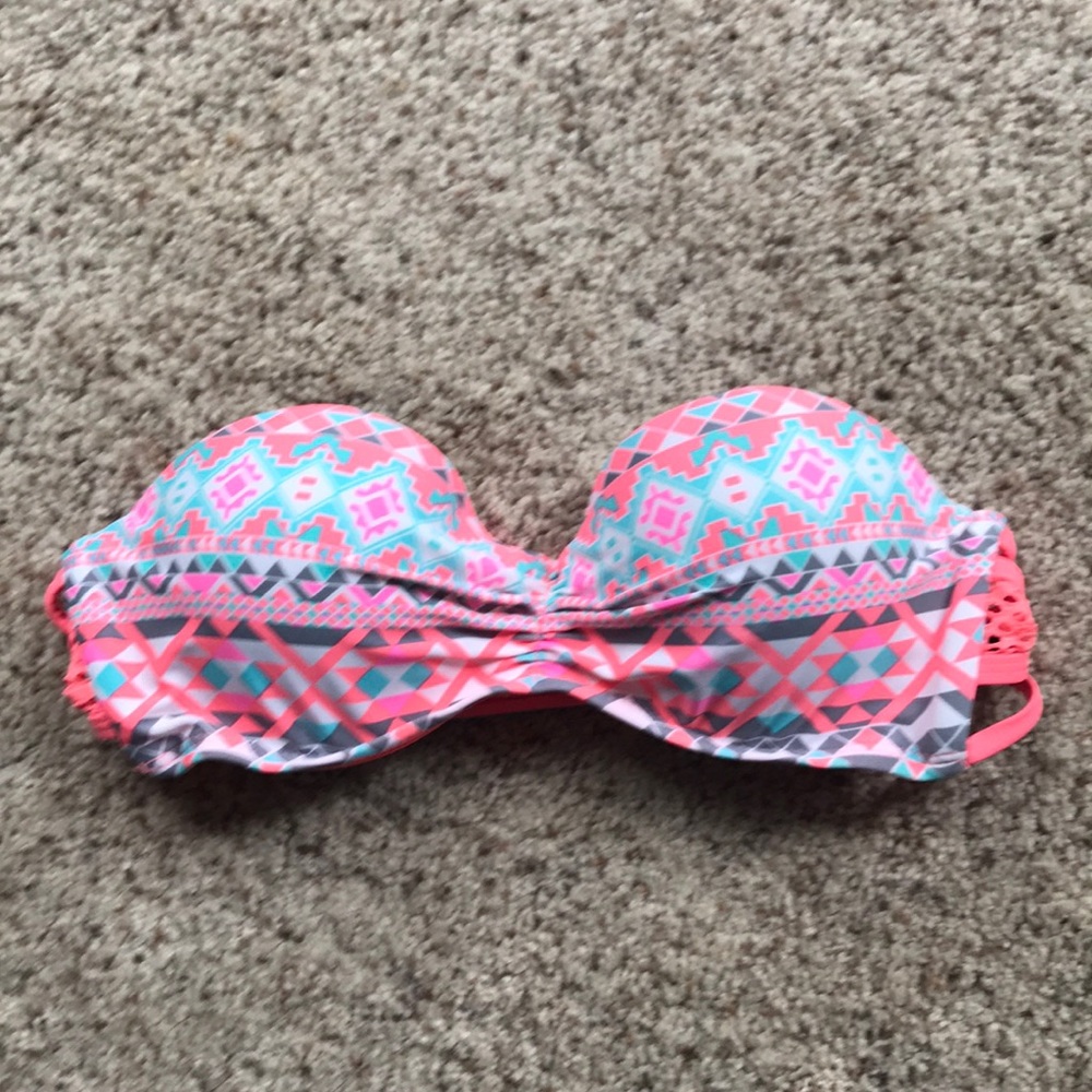 Bathing suit top